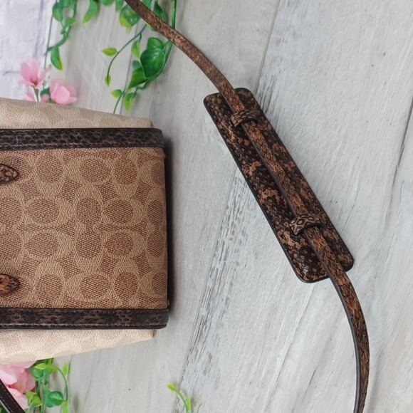 Coach Troupe Tote 16 In Signature Canvas With Snakeskin Detail - Picture 15 of 15